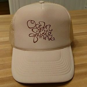 Ocean State of Mind foam dome trucker hat NWOT